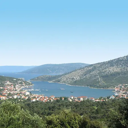 Vera * Trogir