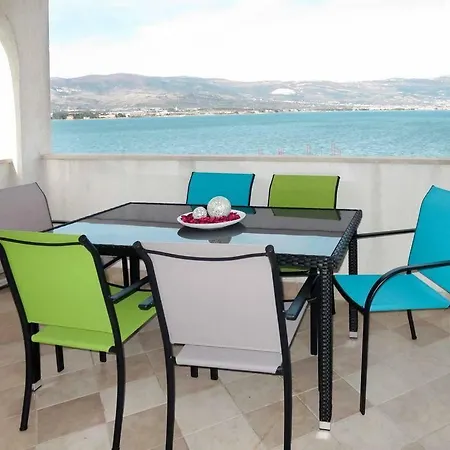 Vera Trogir